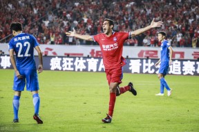 冲刺阶段中超传出新动向，华盛顿奇才更衣室发声，管理层表态：信心回归，临场指挥获称赞(中超联赛顶薪)-JINNIANHUI